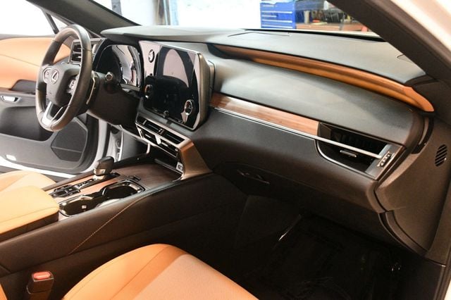 2023 Lexus RX 23 LEXUS RX350 PREMIUM WHITE/TAN SUNROOF  - 22935246 - 44