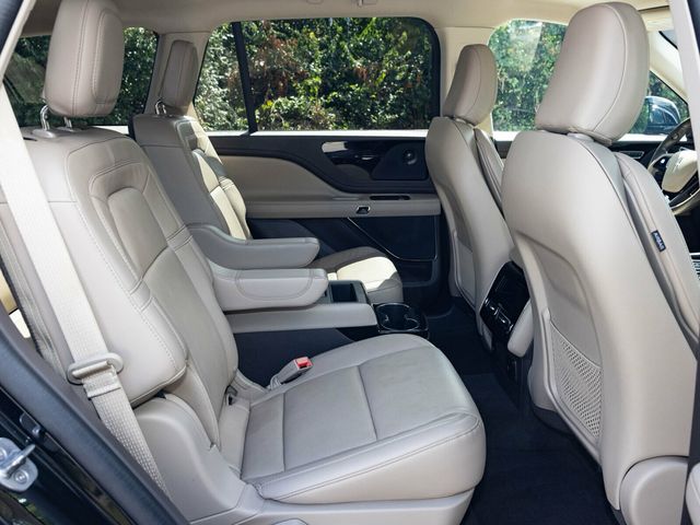 2023 Lincoln Aviator Reserve, Illumination Package, 22" Wheels, Elements Package Plus - 22898785 - 70
