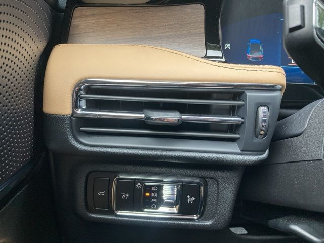 2023 Lincoln Corsair Reserve FWD - 22936914 - 25