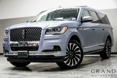 2023 Lincoln Navigator L
