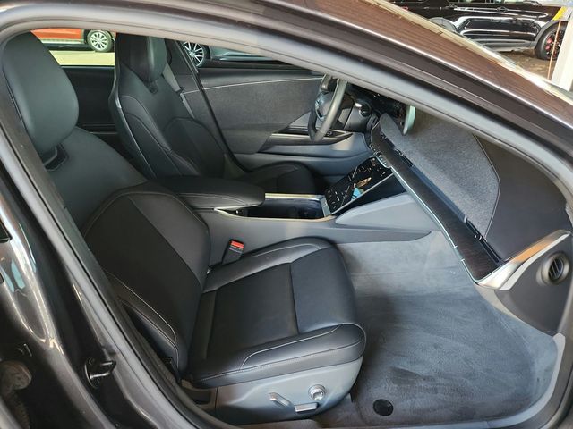 2023 Lucid Air Pure AWD - 22934686 - 11