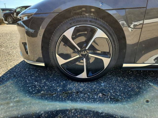 2023 Lucid Air Pure AWD - 22934686 - 23