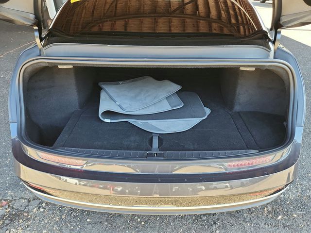 2023 Lucid Air Pure AWD - 22934686 - 25