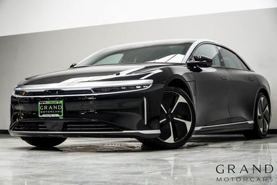 2023 Lucid Air Touring's photo