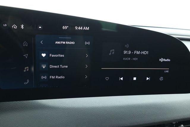 2023 Lucid Air Touring AWD - 22912876 - 18
