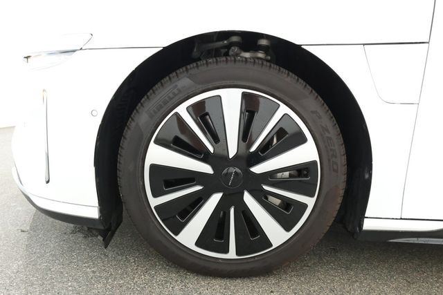 2023 Lucid Air Touring AWD - 22912876 - 6