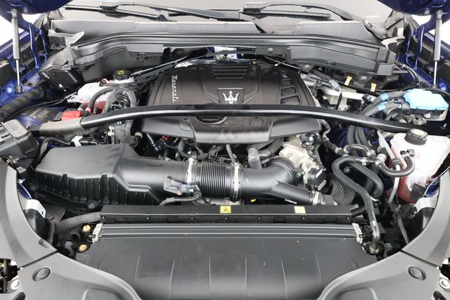 2023 Maserati Grecale Modena AWD with Adaptive Full LED Matrix Headlamps - 22883416 - 27
