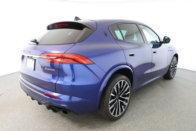 2023 Maserati Grecale Modena AWD with Adaptive Full LED Matrix Headlamps - 22883416 - 3