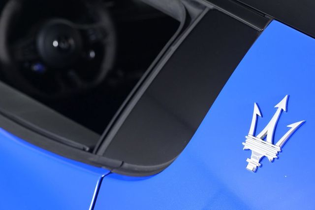 2023 Maserati MC20 Base - 22928498 - 21