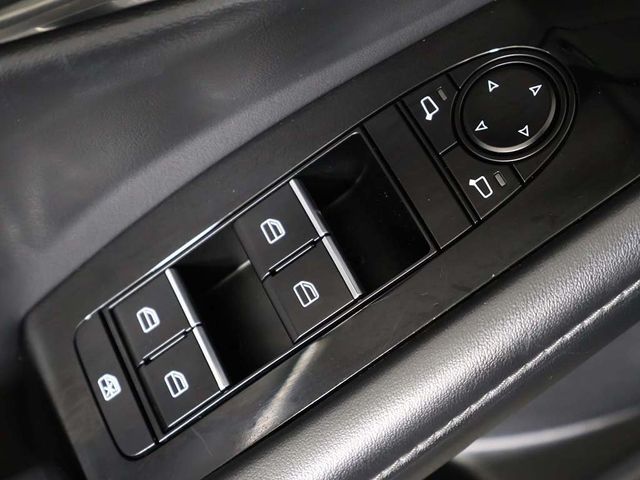 2023 Mazda CX-30 2.5 S Preferred Package AWD - 22928366 - 36