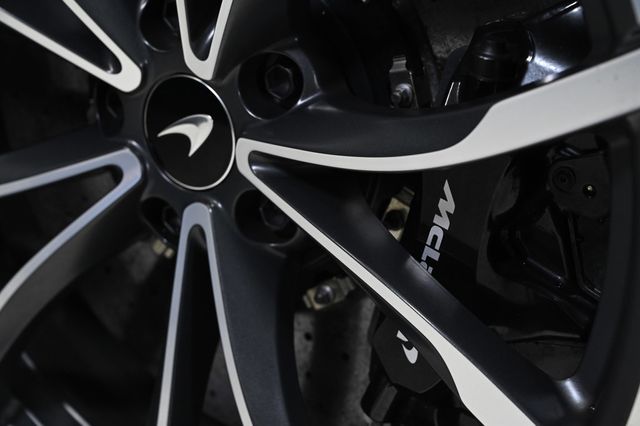 2023 McLaren Artura TechLux - 22908985 - 21