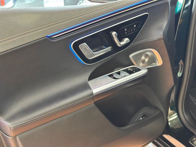 2023 Mercedes-Benz EQE EQE 500 4MATIC SUV - 22913011 - 19