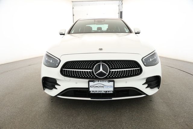 2023 Mercedes-Benz E-Class E 350 4MATIC Sedan with Premium Package, HUD & Panorama Roof - 22929362 - 1