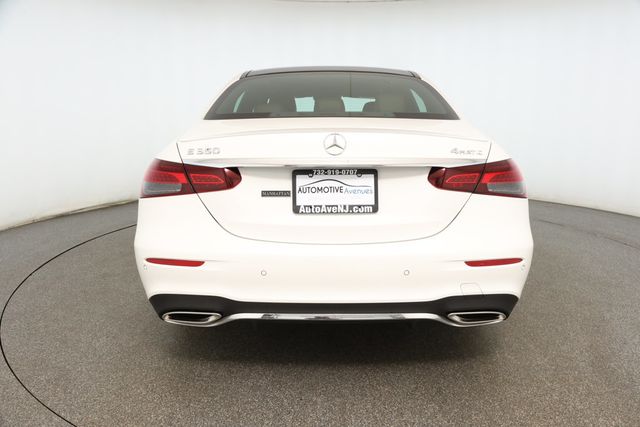2023 Mercedes-Benz E-Class E 350 4MATIC Sedan with Premium Package, HUD & Panorama Roof - 22929362 - 4