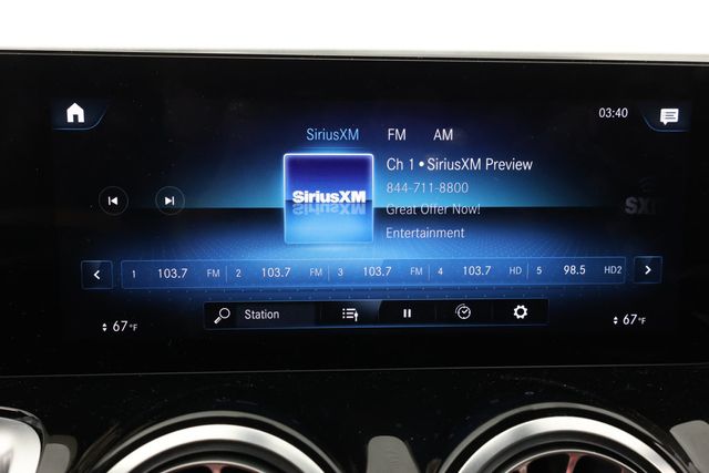 2023 Mercedes-Benz GLB GLB 250 4MATIC SUV with Premium Package & Panorama Roof - 22939470 - 12