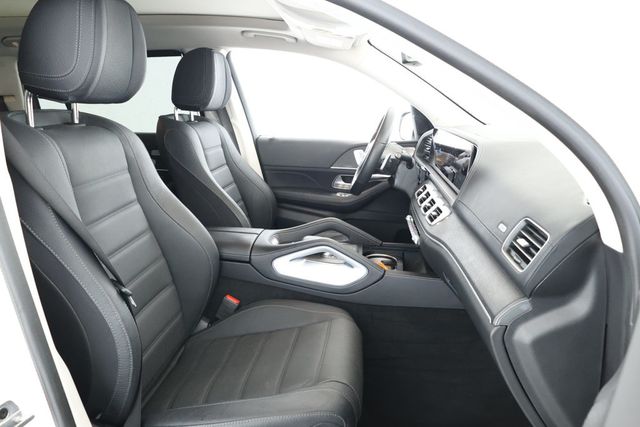 2023 Mercedes-Benz GLS GLS 580 4MATIC SUV with Driver Assistance Package Plus - 22922108 - 22