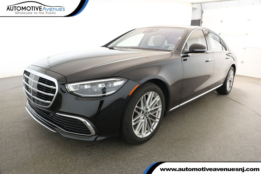2023 Mercedes-Benz S-Class S 580 4MATIC Sedan with Warmth & Comfort Package - 22929417 | Video 1