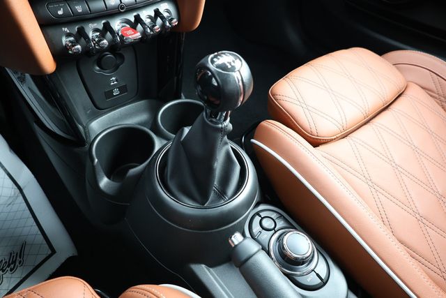 2023 MINI Cooper S Hardtop 2 Door Cooper S, Iconic Trim with Chesterfield Leather Upholstery - 22939877 - 14