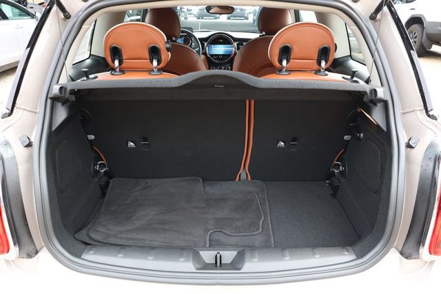 2023 MINI Cooper S Hardtop 2 Door Cooper S, Iconic Trim with Chesterfield Leather Upholstery - 22939877 - 19