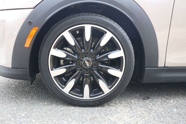 2023 MINI Cooper S Hardtop 2 Door Cooper S, Iconic Trim with Chesterfield Leather Upholstery - 22939877 - 8