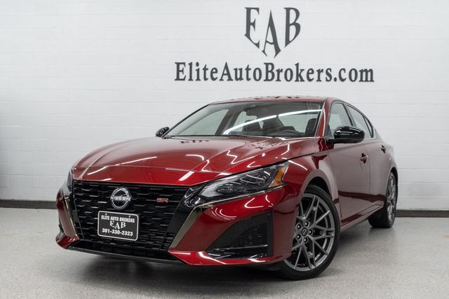 2023 Nissan Altima 2.0 SR Sedan - 22912935 - 0