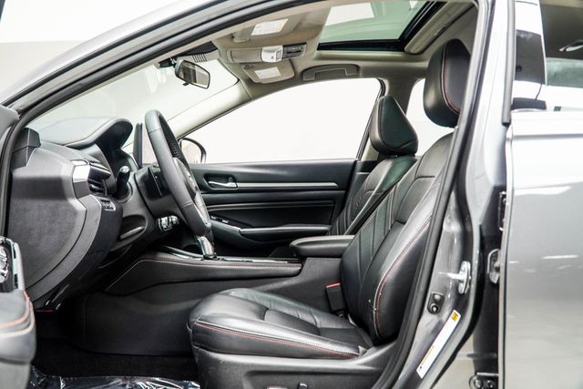 2023 Nissan Altima 2.5 SR Sedan - 22928866 - 34