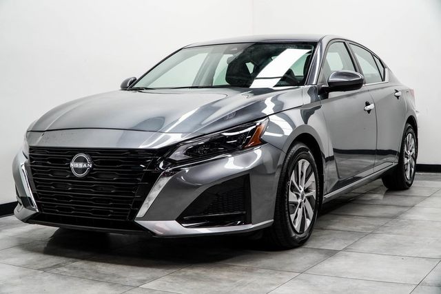 2023 Nissan Altima 2.5 S Sedan - 22934395 - 4