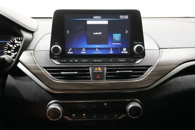 2023 Nissan Altima 2.5 SV Sedan - 22903539 - 16