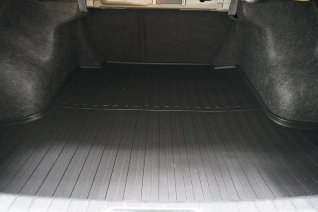 2023 Nissan Altima 2.5 SV Sedan - 22903539 - 19