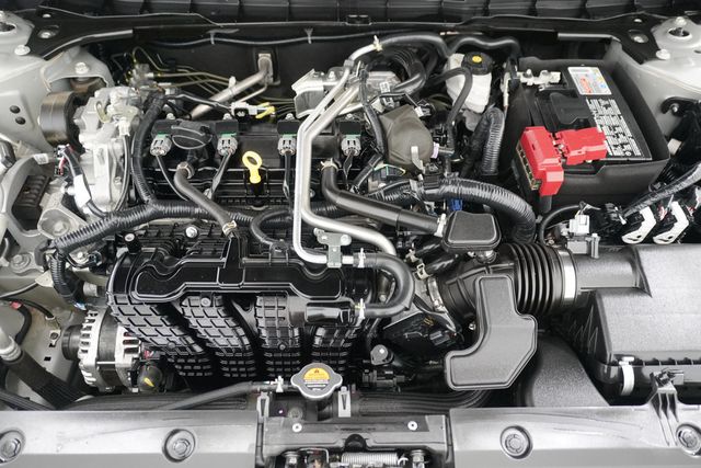 2023 Nissan Altima 2.5 SV Sedan - 22903539 - 25