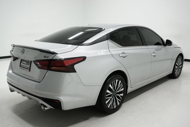 2023 Nissan Altima 2.5 SV Sedan - 22903539 - 3
