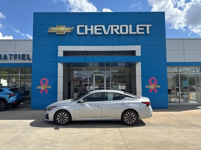 2023 Nissan Altima 2.5 SV Sedan - 22922474 - 0