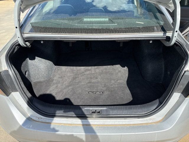 2023 Nissan Altima 2.5 SV Sedan - 22922474 - 9