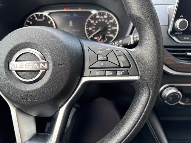 2023 Nissan Altima 2.5 SV Sedan - 22922474 - 13