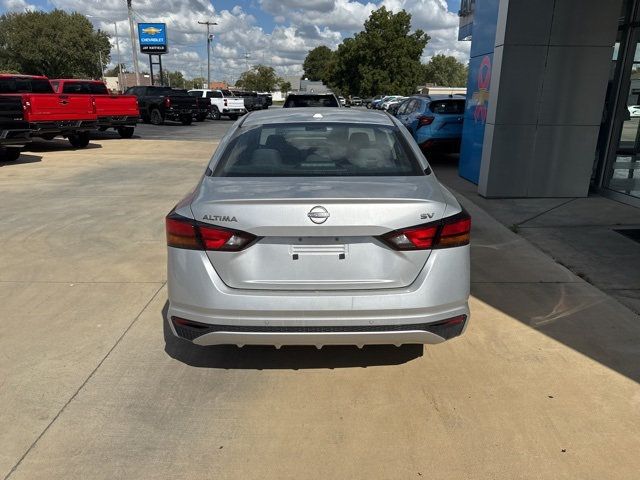 2023 Nissan Altima 2.5 SV Sedan - 22922474 - 5