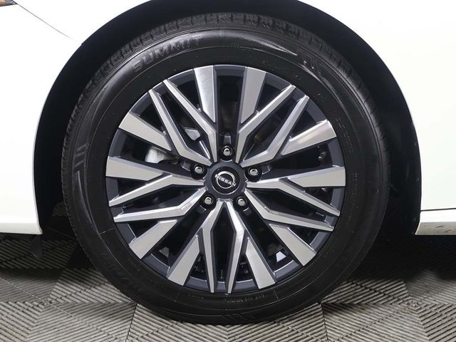 2023 Nissan Altima 2.5 SV Sedan - 22918099 - 17