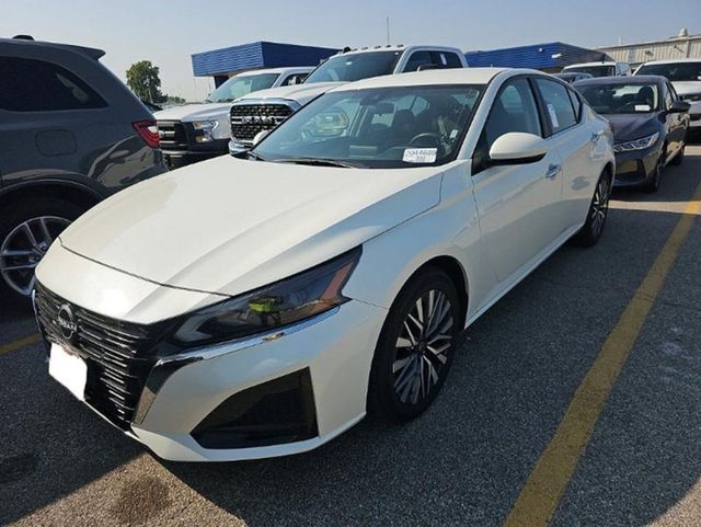 2023 Nissan Altima 2.5 SV Sedan - 22918099 - 1