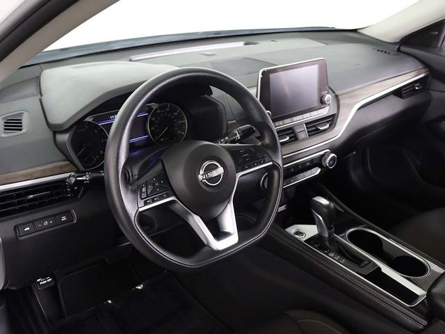 2023 Nissan Altima 2.5 SV Sedan - 22918099 - 22