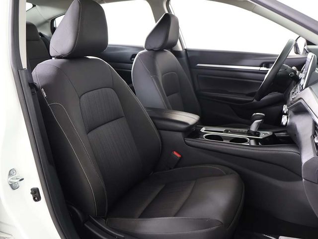 2023 Nissan Altima 2.5 SV Sedan - 22918099 - 25