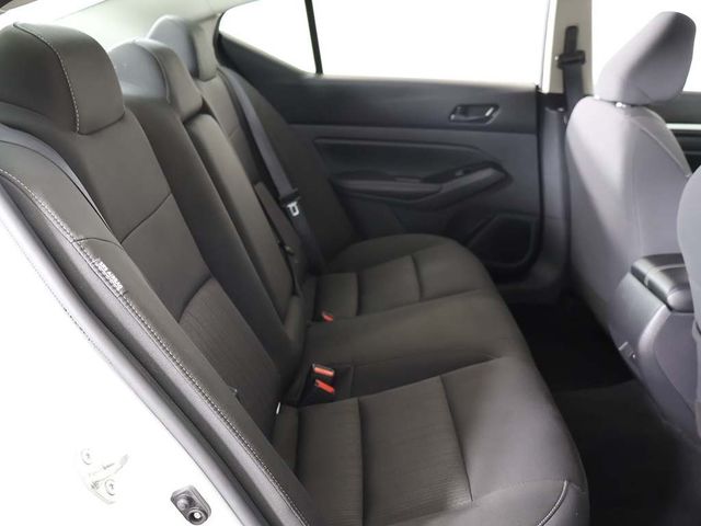 2023 Nissan Altima 2.5 SV Sedan - 22918099 - 30