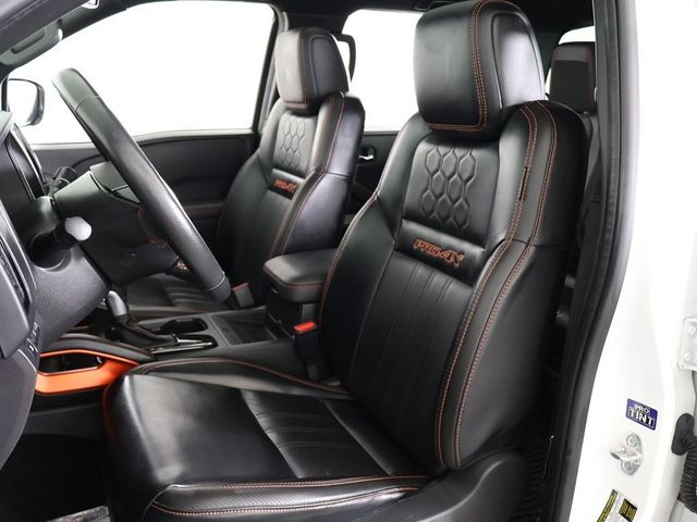 2023 Nissan Frontier Crew Cab 4x4 PRO-4X Automatic - 22921787 - 33