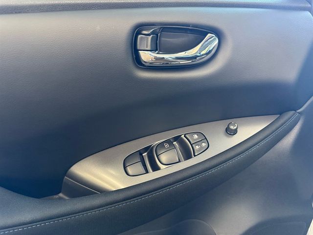 2023 Nissan Leaf S Hatchback - 22880493 - 11