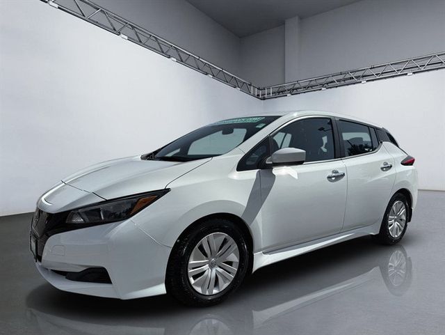 2023 Nissan Leaf S Hatchback - 22880494 - 9