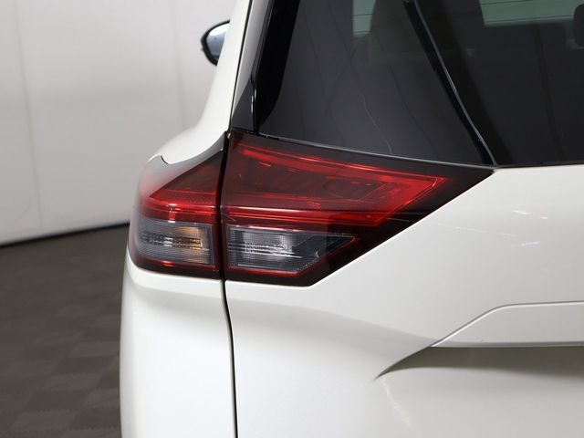 2023 Nissan Rogue AWD SL - 22930662 - 16