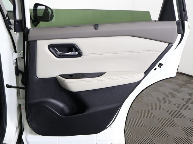 2023 Nissan Rogue AWD SL - 22930662 - 28