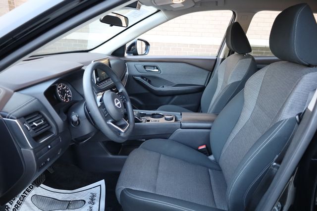 2023 Nissan Rogue AWD SV - 22866432 - 15