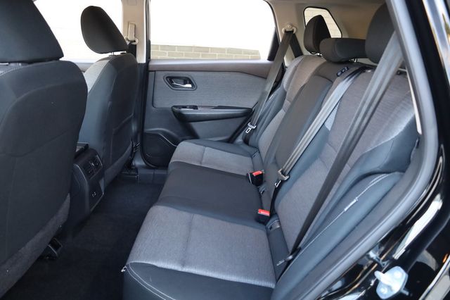 2023 Nissan Rogue AWD SV - 22866432 - 18