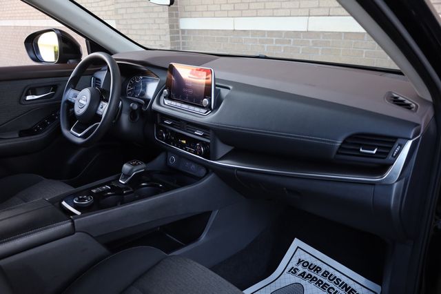 2023 Nissan Rogue AWD SV - 22866432 - 28