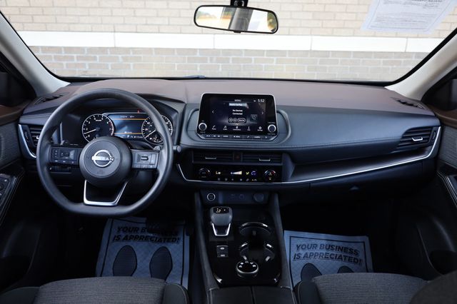 2023 Nissan Rogue AWD SV - 22866432 - 29