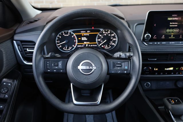 2023 Nissan Rogue AWD SV - 22866432 - 30